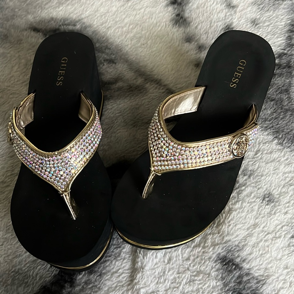 Guess sandals